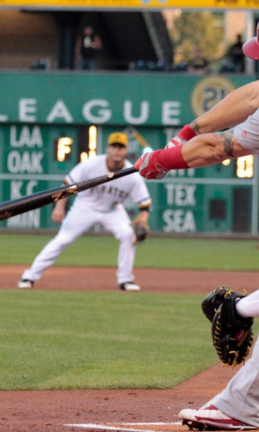 Cards' potential sweep of Pirates slips away late